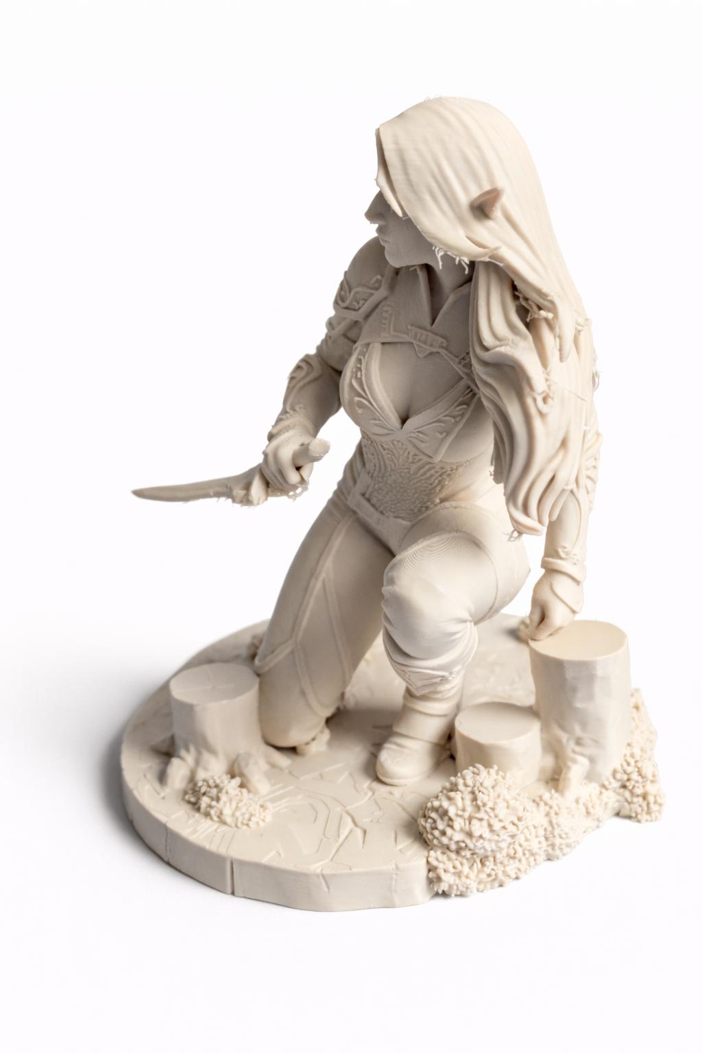 Elf Rogue Miniature, DND Tabletop Figure, Dynamic RPG Character Model, Unpainted Collectible