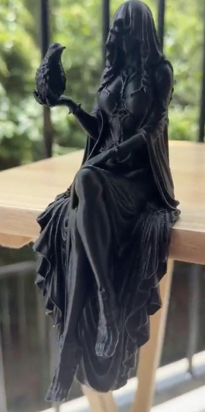 Gothic Raven Shelf Sitter – Dark Feminine Bookshelf Statue — photo 2
